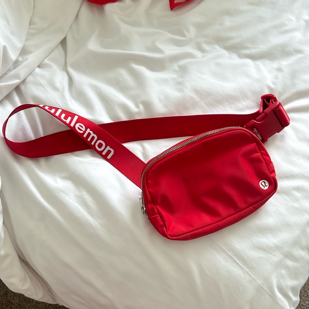 Lululemon Belt Bag